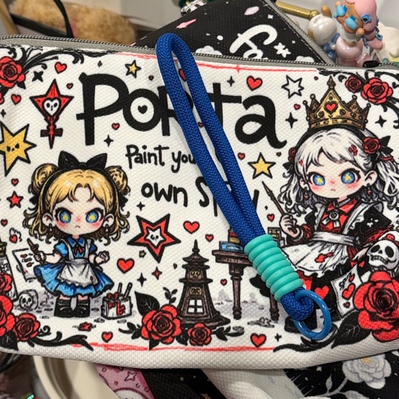 Pouch - Picture 1 of 1